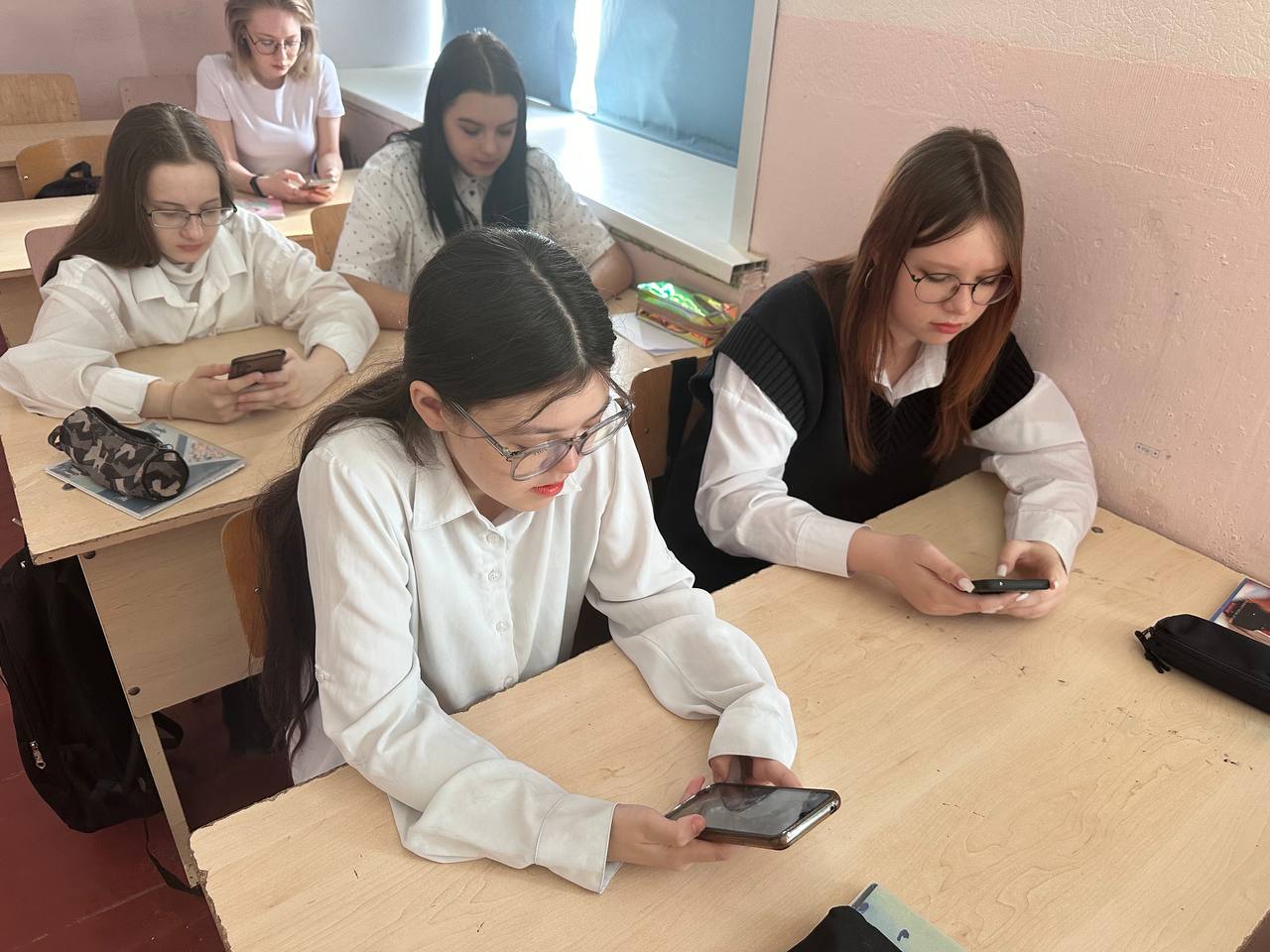 Ученики Одесской школы №2 приняли участие в первом этапе олимпиады &amp;quot;Финансовая безопасность&amp;quot;.