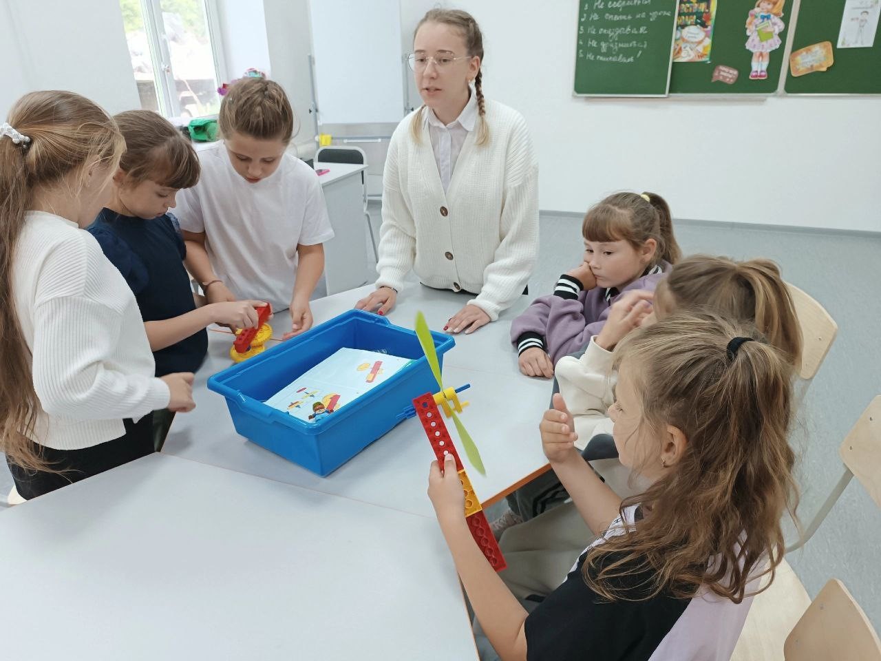 «Lego-мир», руководитель Жирова Марина Викторовна